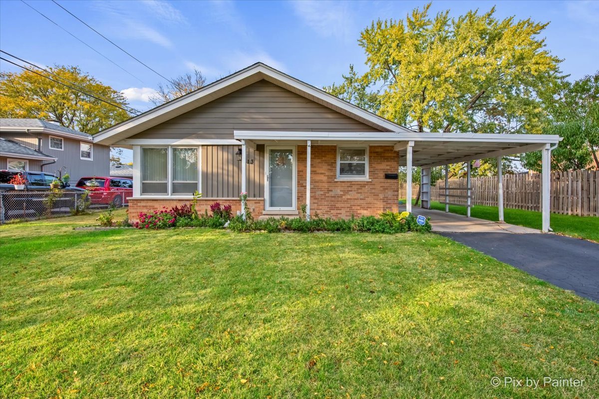 213 Glen Street, West Chicago, IL 60185