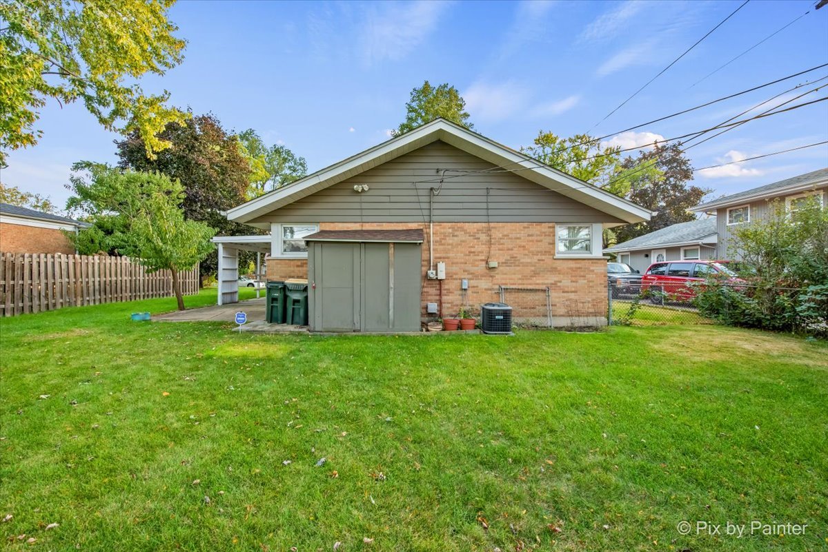 213 Glen Street, West Chicago, IL 60185