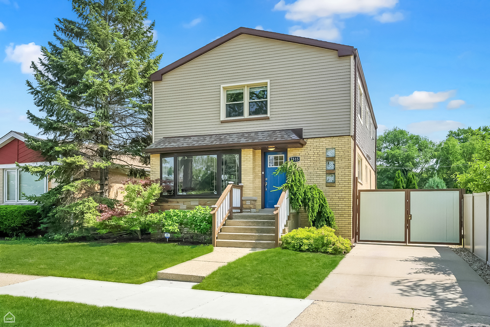 7515 W Roscoe Street, Chicago, IL 60634