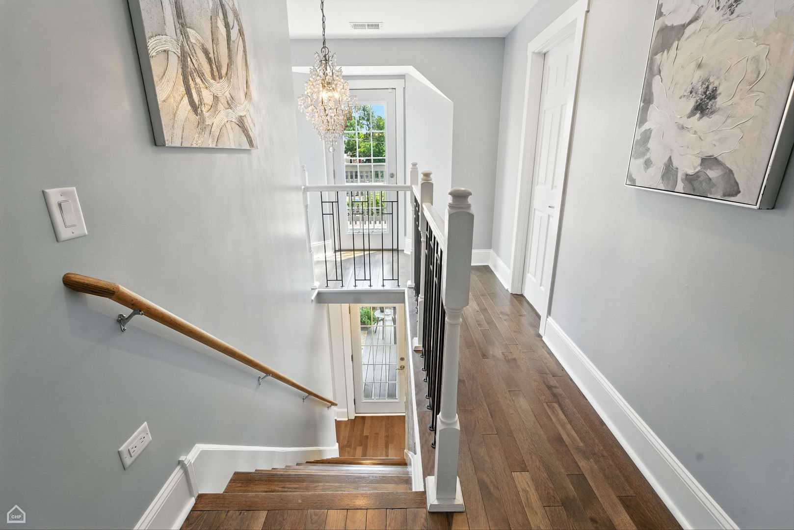 7515 W Roscoe Street, Chicago, IL 60634