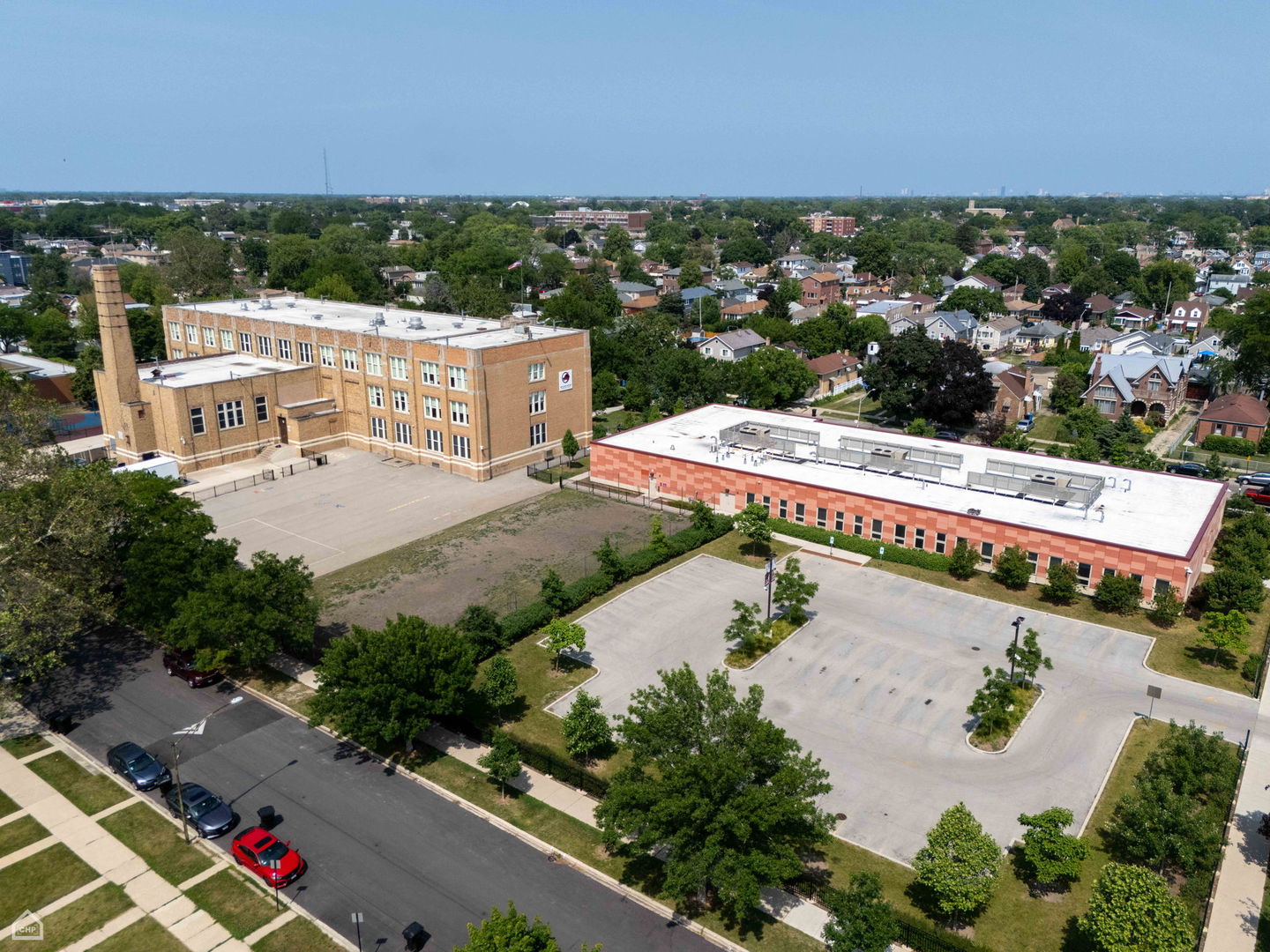 7515 W Roscoe Street, Chicago, IL 60634