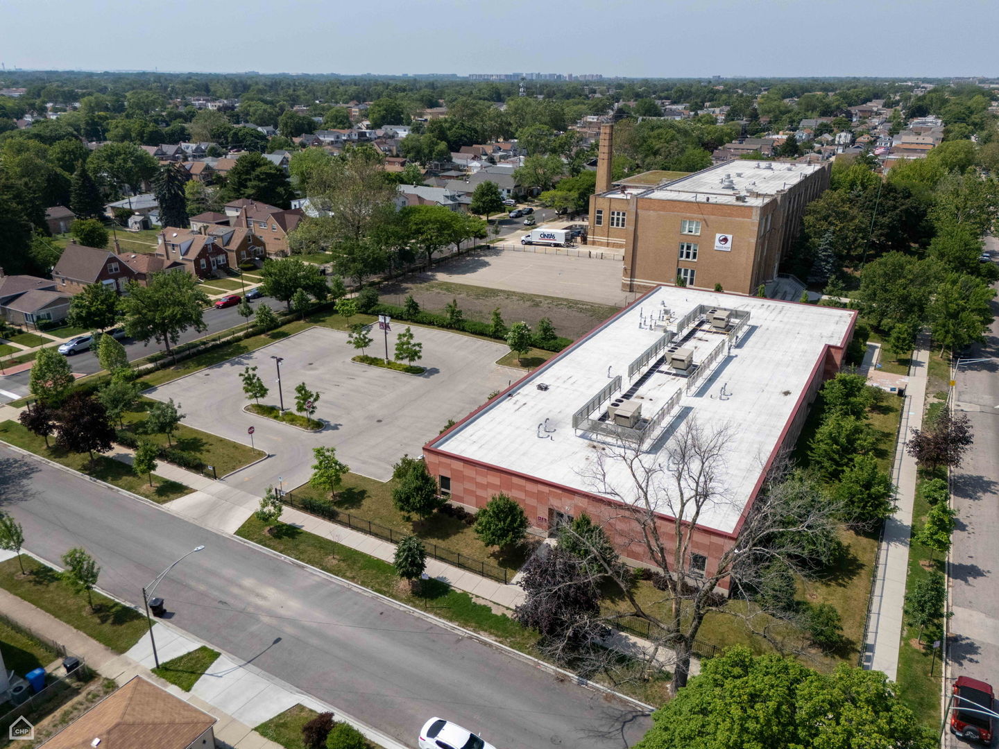 7515 W Roscoe Street, Chicago, IL 60634