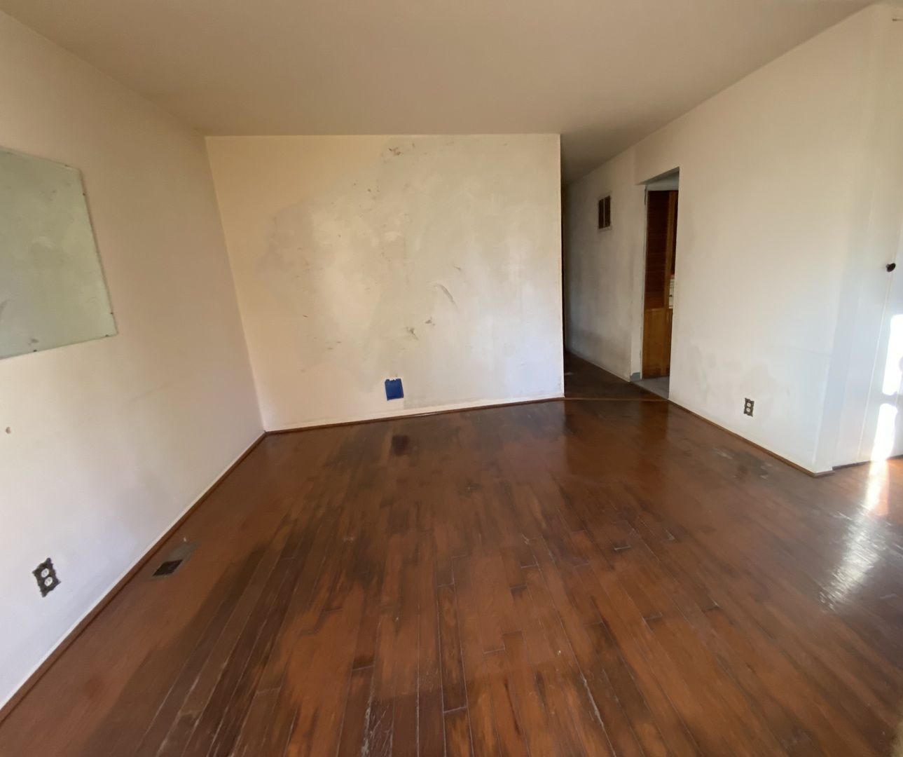 1307 Woodruff Road, Joliet, IL 60432