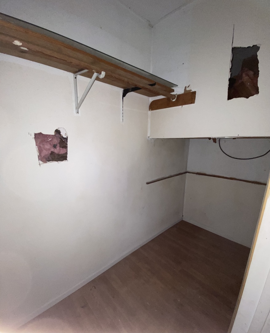 1307 Woodruff Road, Joliet, IL 60432