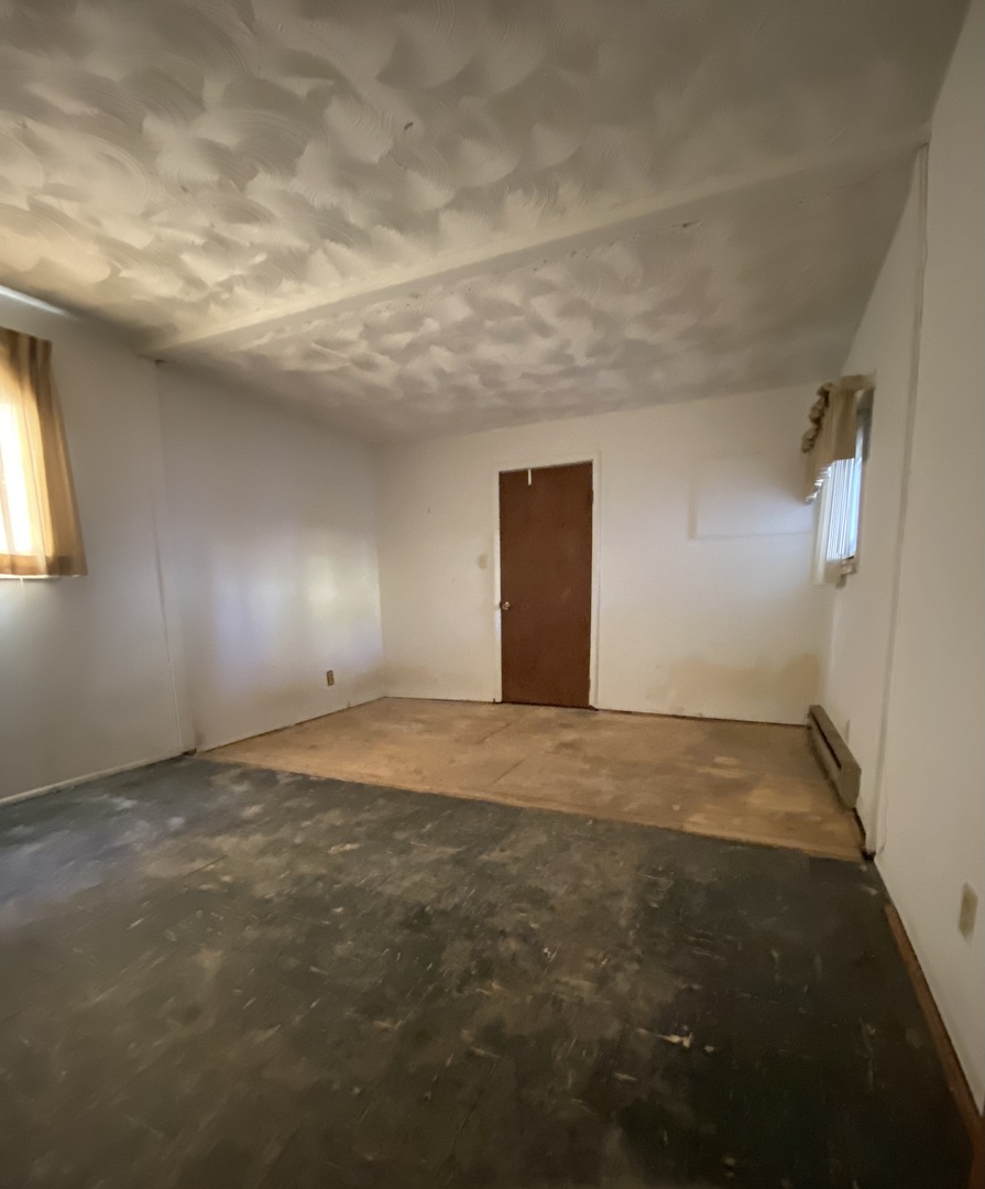 1307 Woodruff Road, Joliet, IL 60432