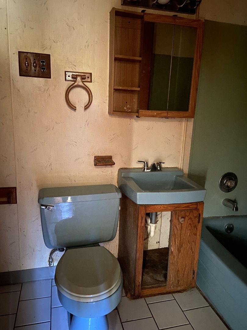 1307 Woodruff Road, Joliet, IL 60432