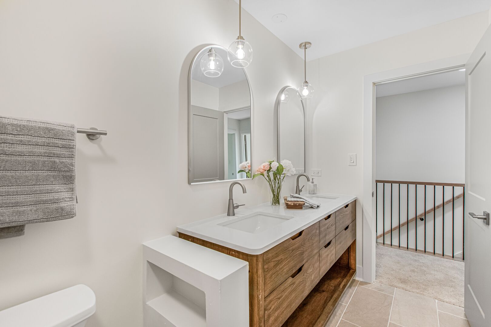 5N683 Ravine Drive, St. Charles, IL 60175