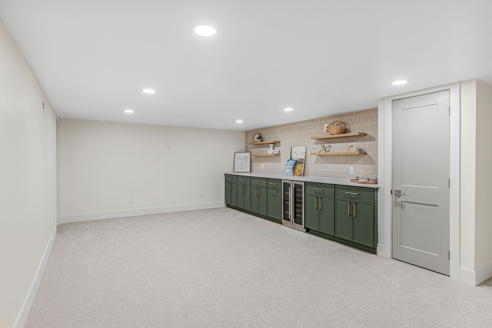 5N683 Ravine Drive, St. Charles, IL 60175