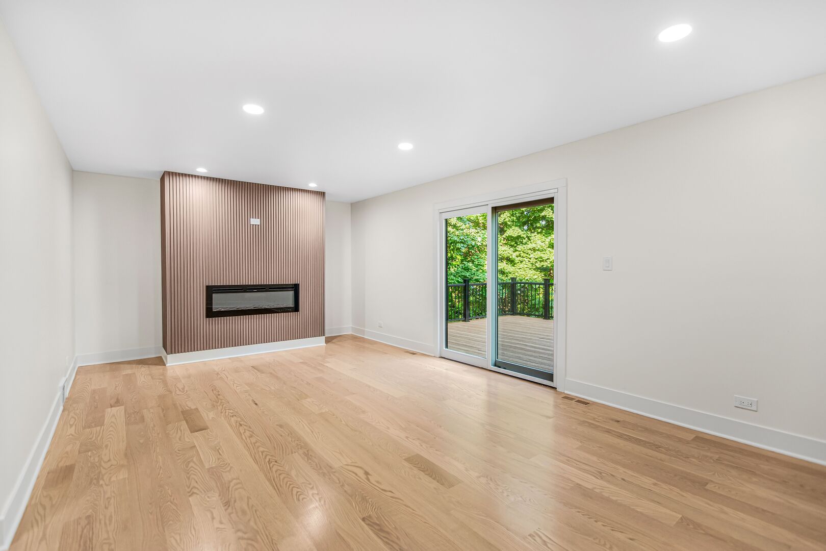 5N683 Ravine Drive, St. Charles, IL 60175