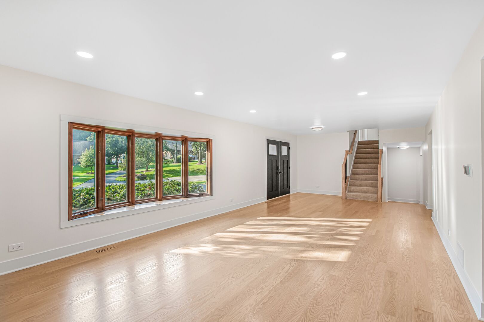 5N683 Ravine Drive, St. Charles, IL 60175