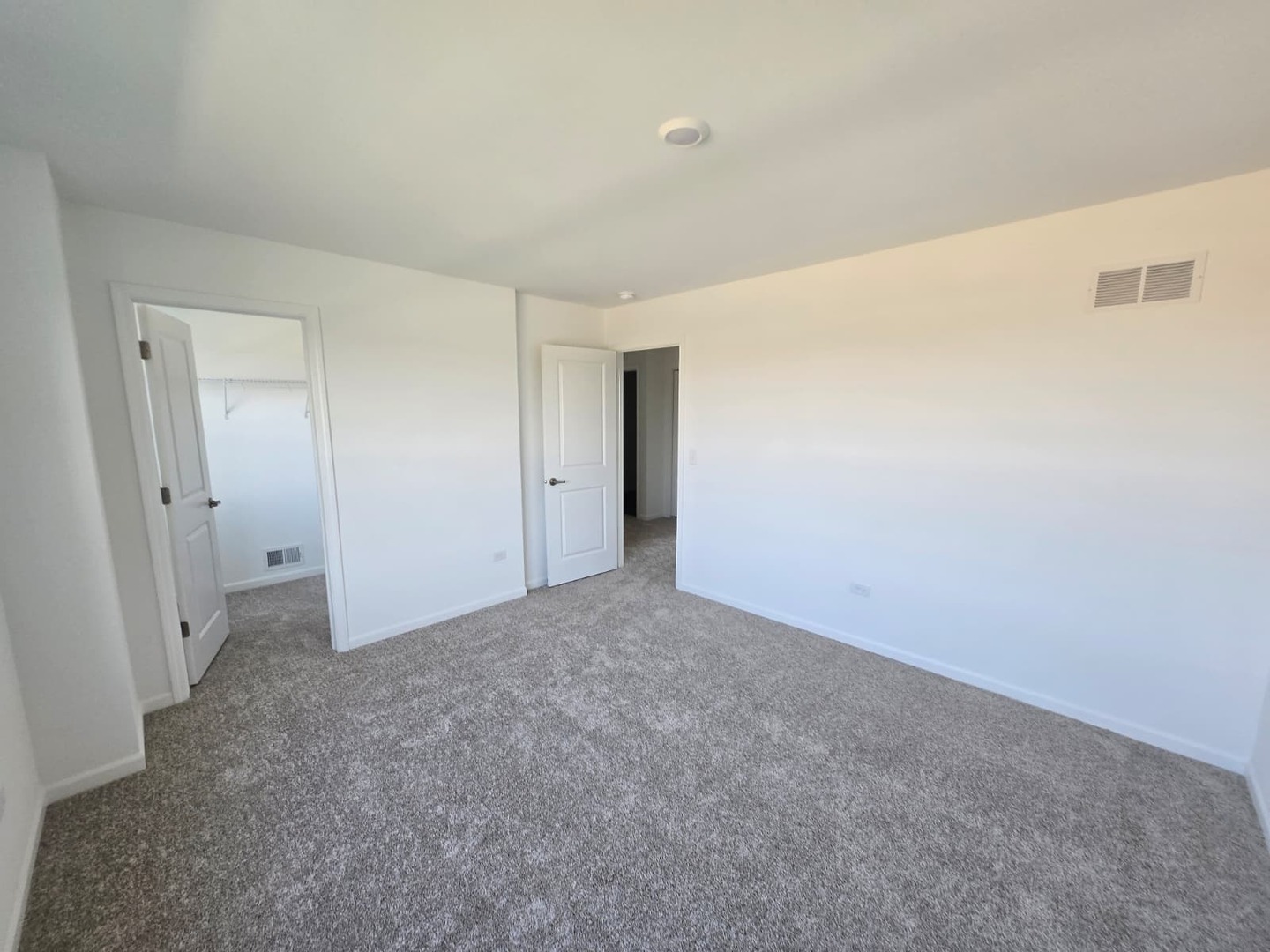 348 Danforth Drive, Oswego, IL 60543