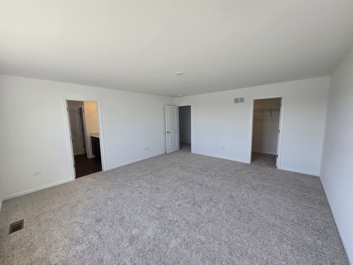 348 Danforth Drive, Oswego, IL 60543