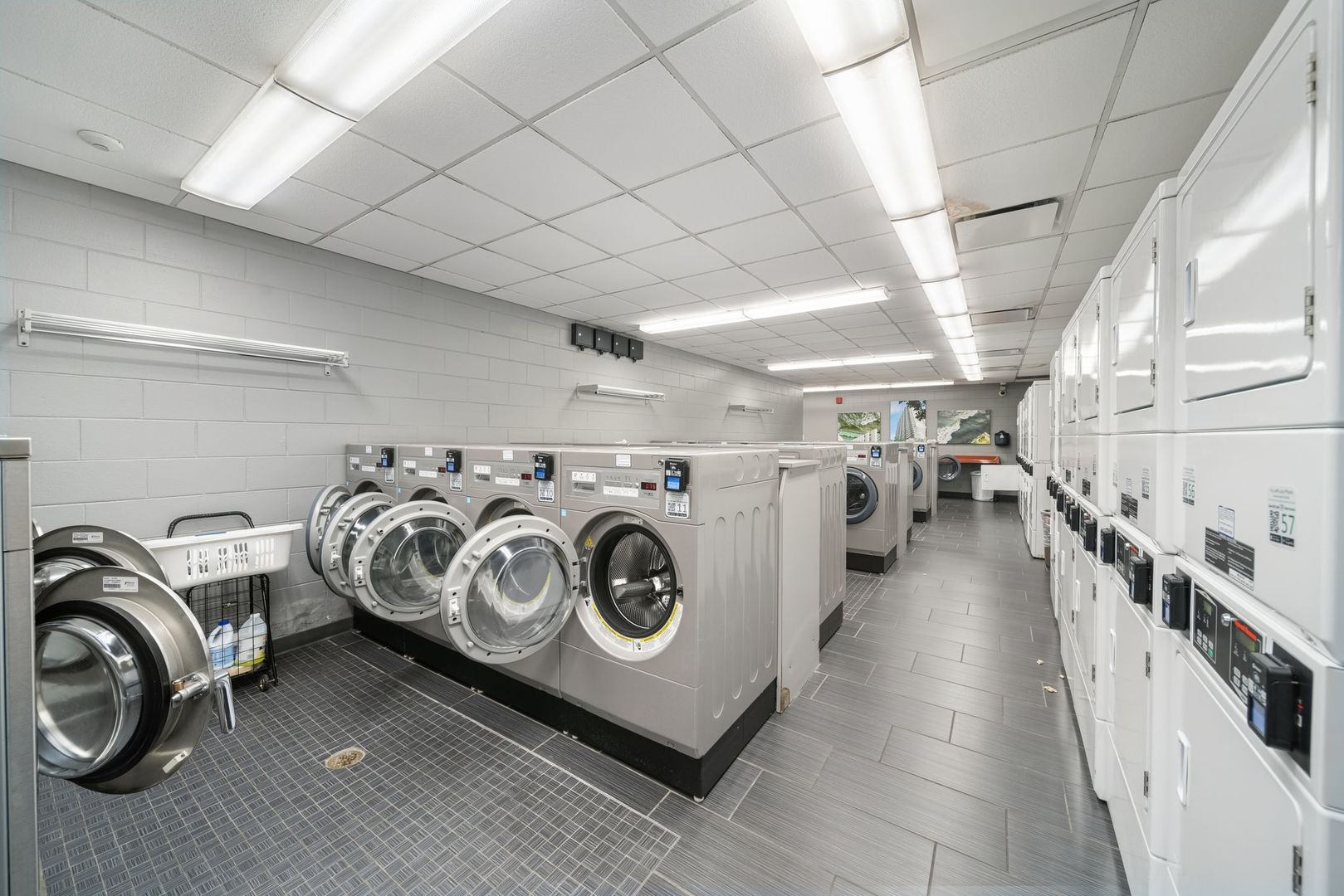 6033 N Sheridan Road #19K, Chicago, IL 60660