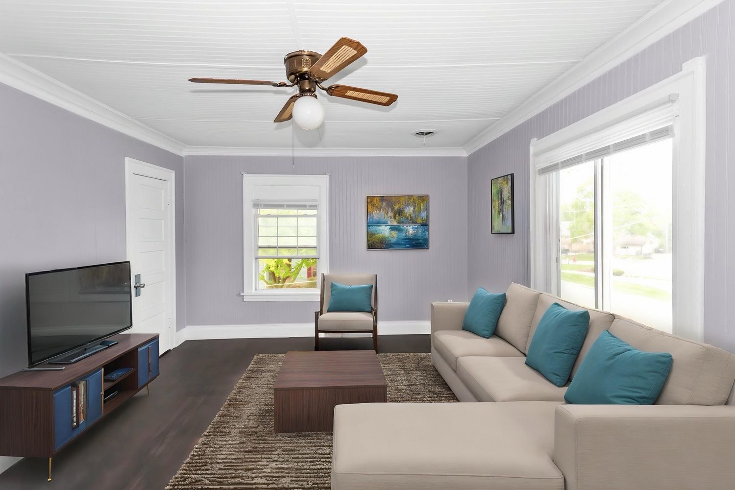 209 E Washington Street, West Chicago, IL 60185