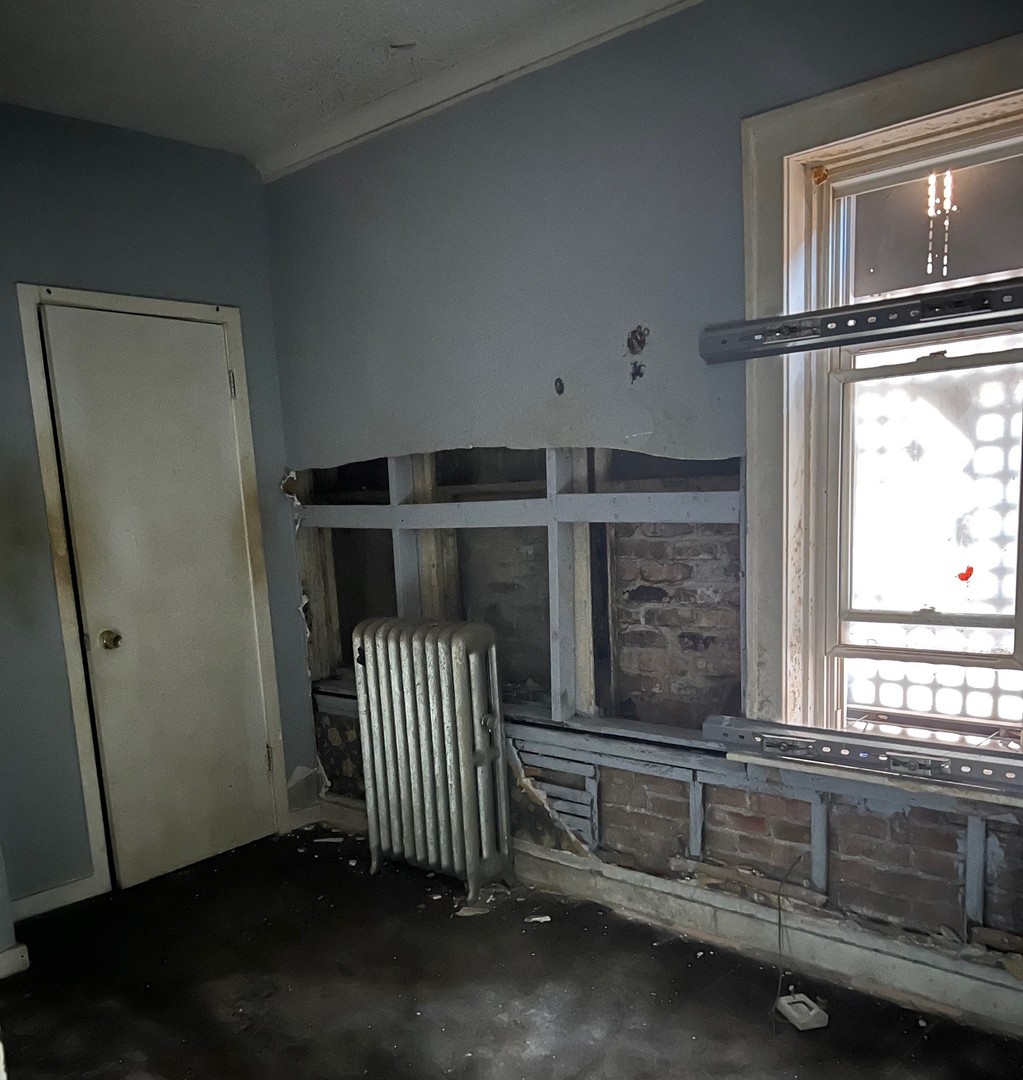 7731 S Laflin Street, Chicago, IL 60620