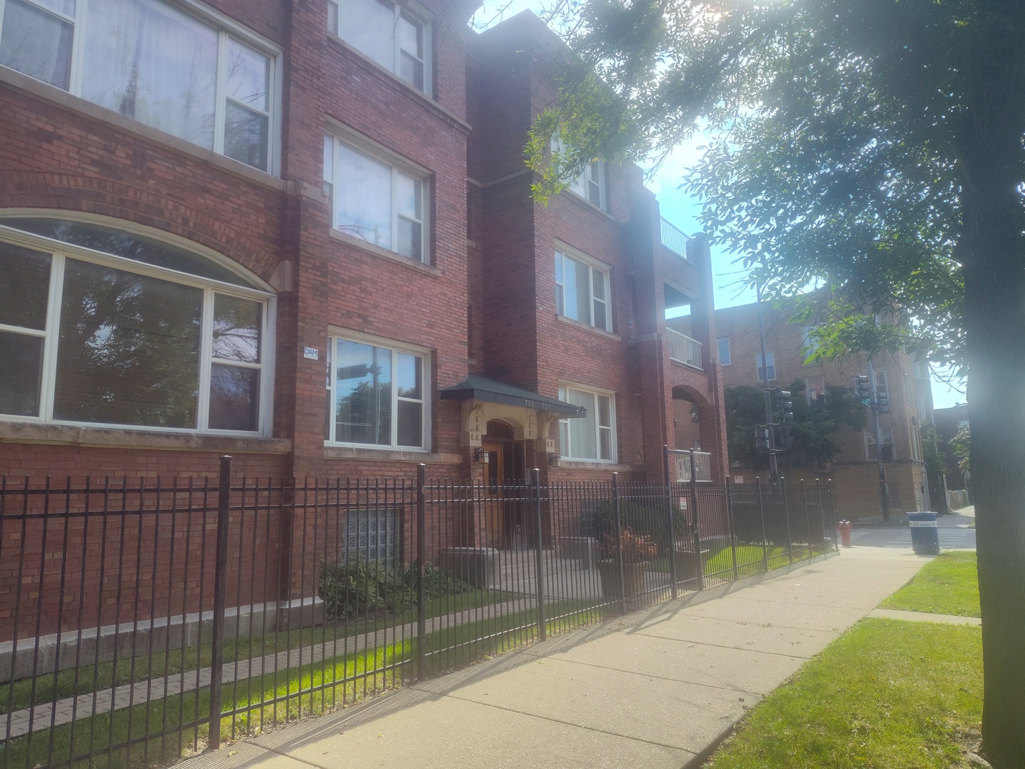 757 S Independence Boulevard #3S, Chicago, IL 60624