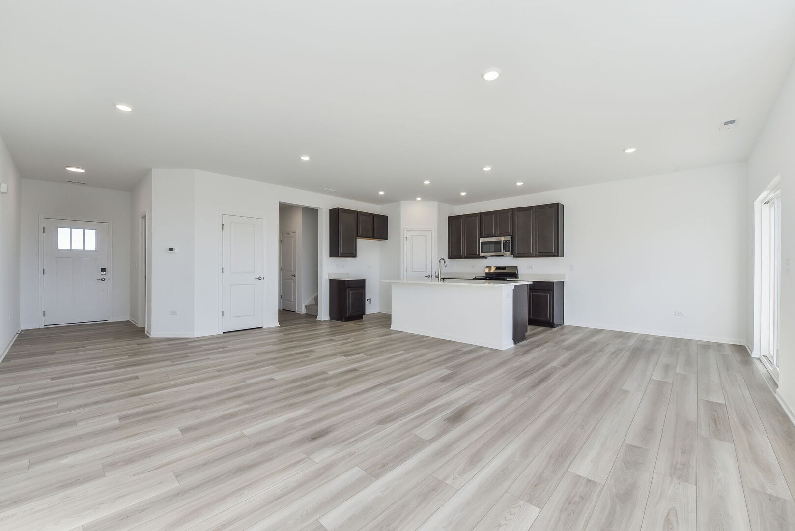 15238 S. Hepworth Place, Plainfield, IL 60544