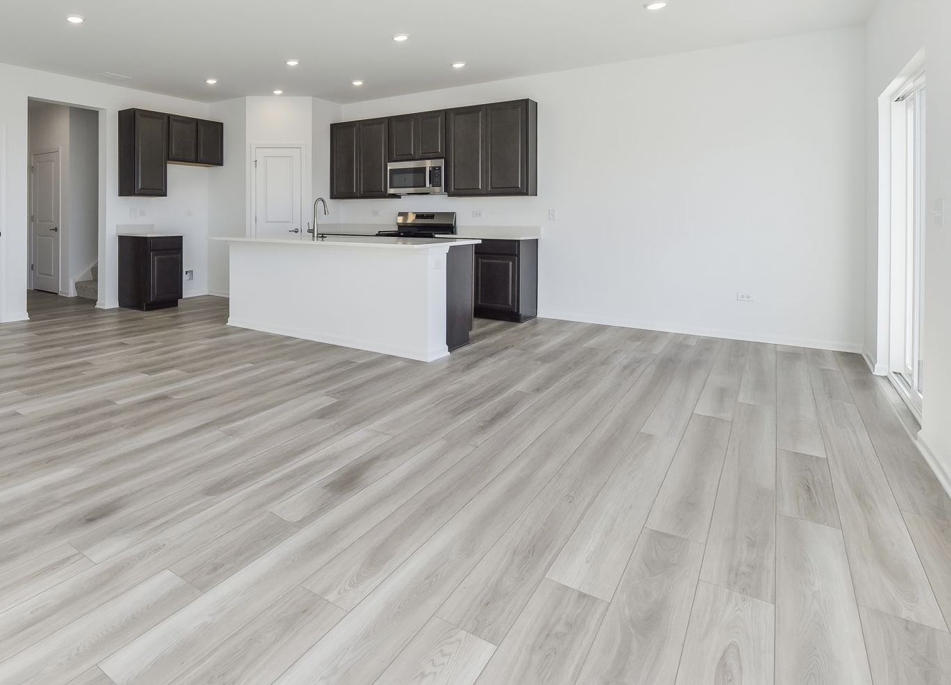 15238 S. Hepworth Place, Plainfield, IL 60544