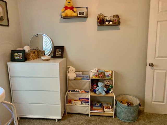 1526 N Hershey Road, Bloomington, IL 61704