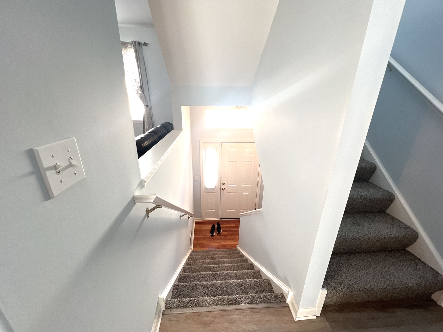 669 S Rosehall Lane #669, Round Lake, IL 60073