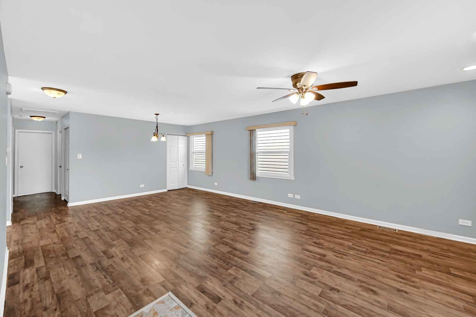 9215 Fox Court, Orland Hills, IL 60487