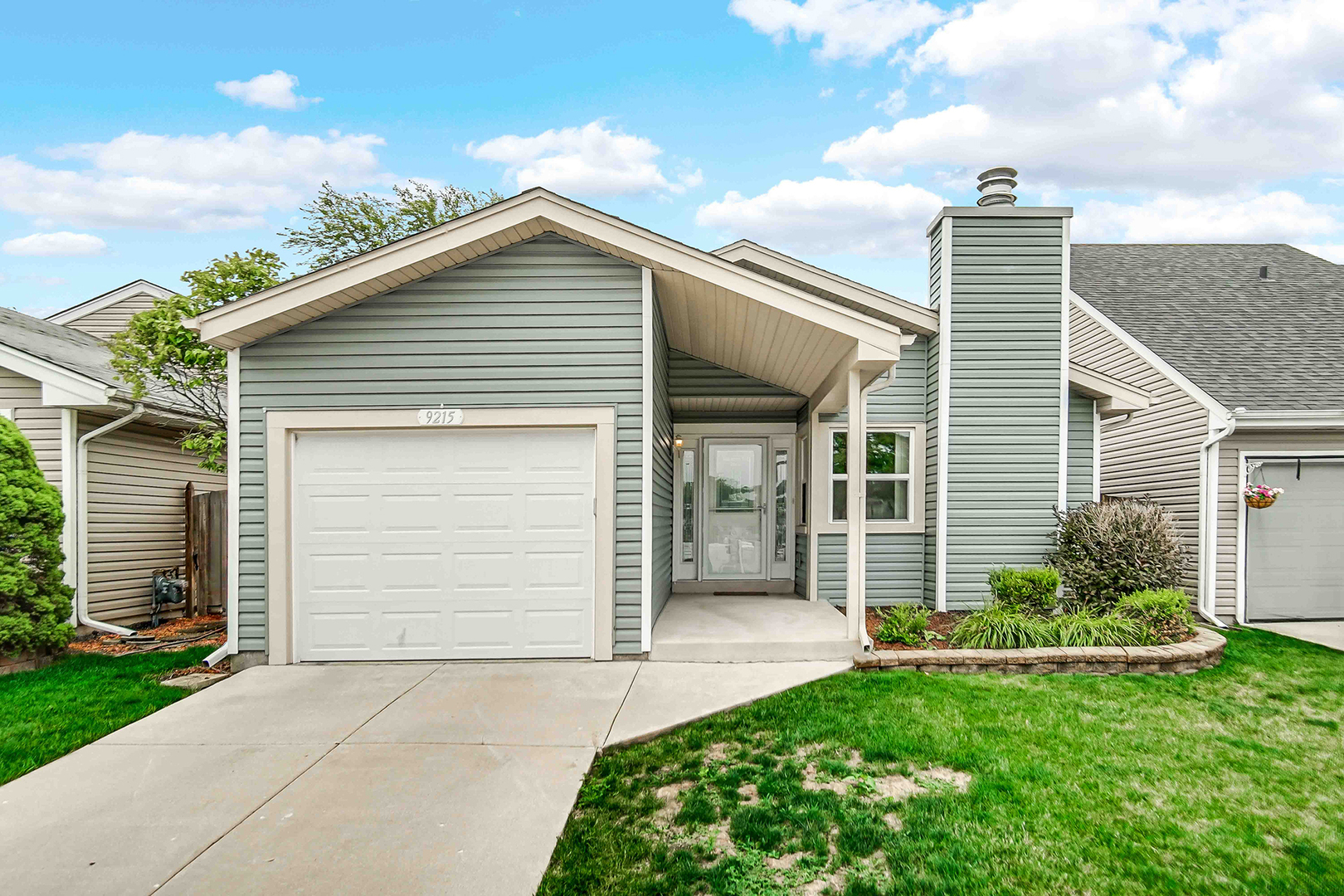 9215 Fox Court, Orland Hills, IL 60487