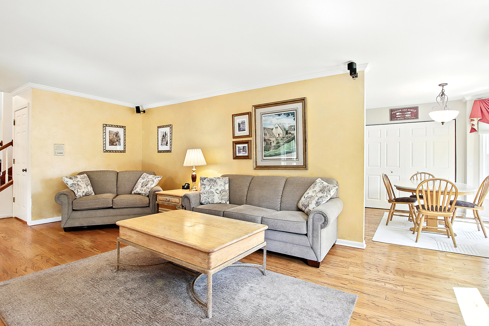 2770 Sandalwood Road, Buffalo Grove, IL 60089