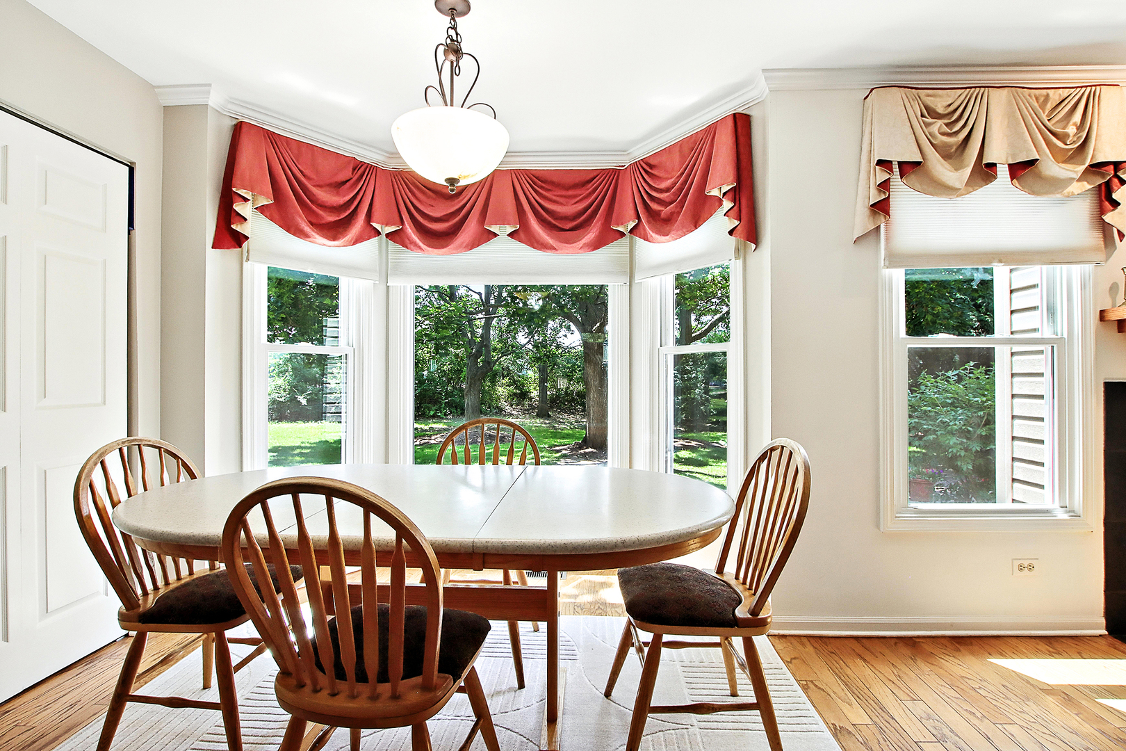 2770 Sandalwood Road, Buffalo Grove, IL 60089