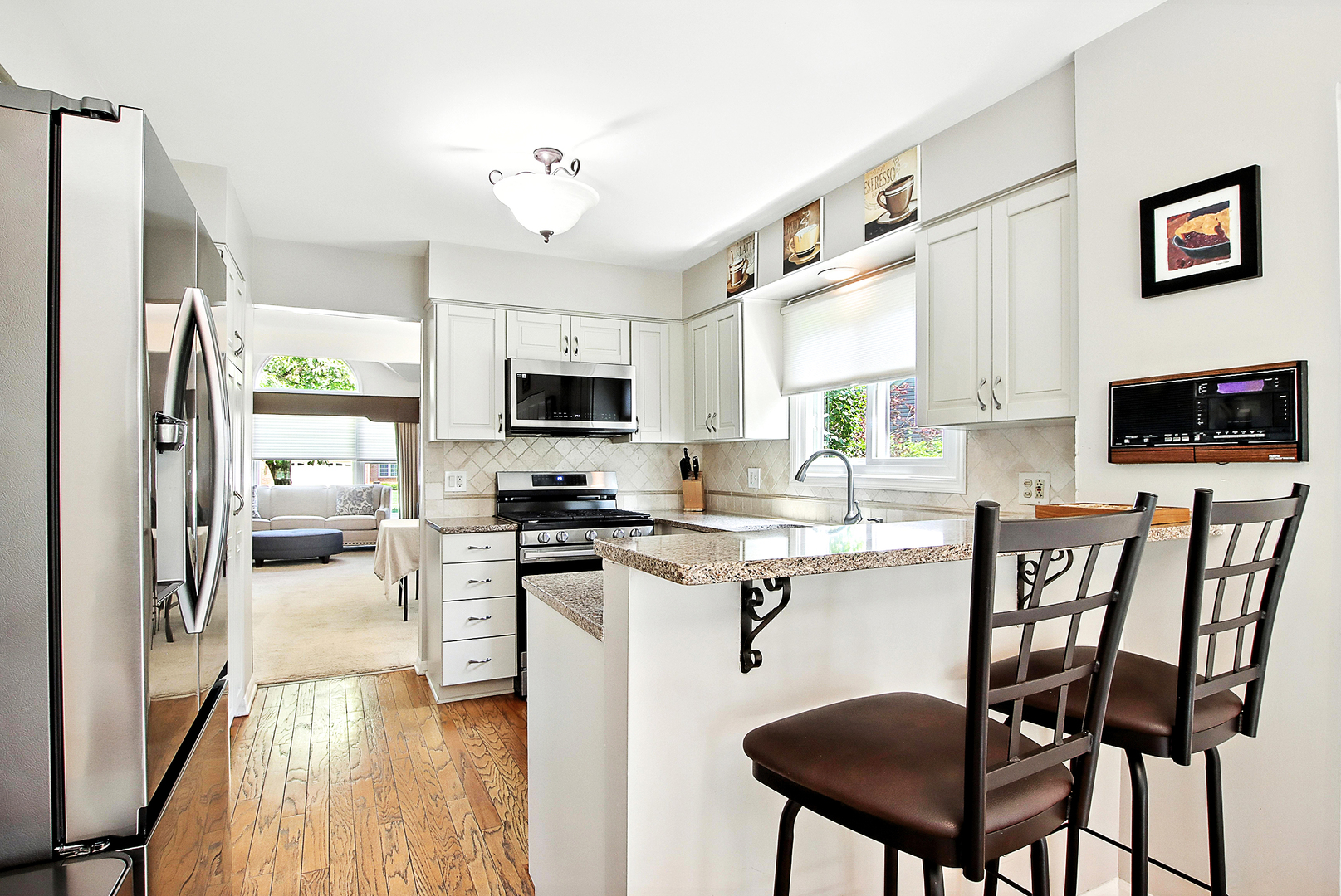 2770 Sandalwood Road, Buffalo Grove, IL 60089