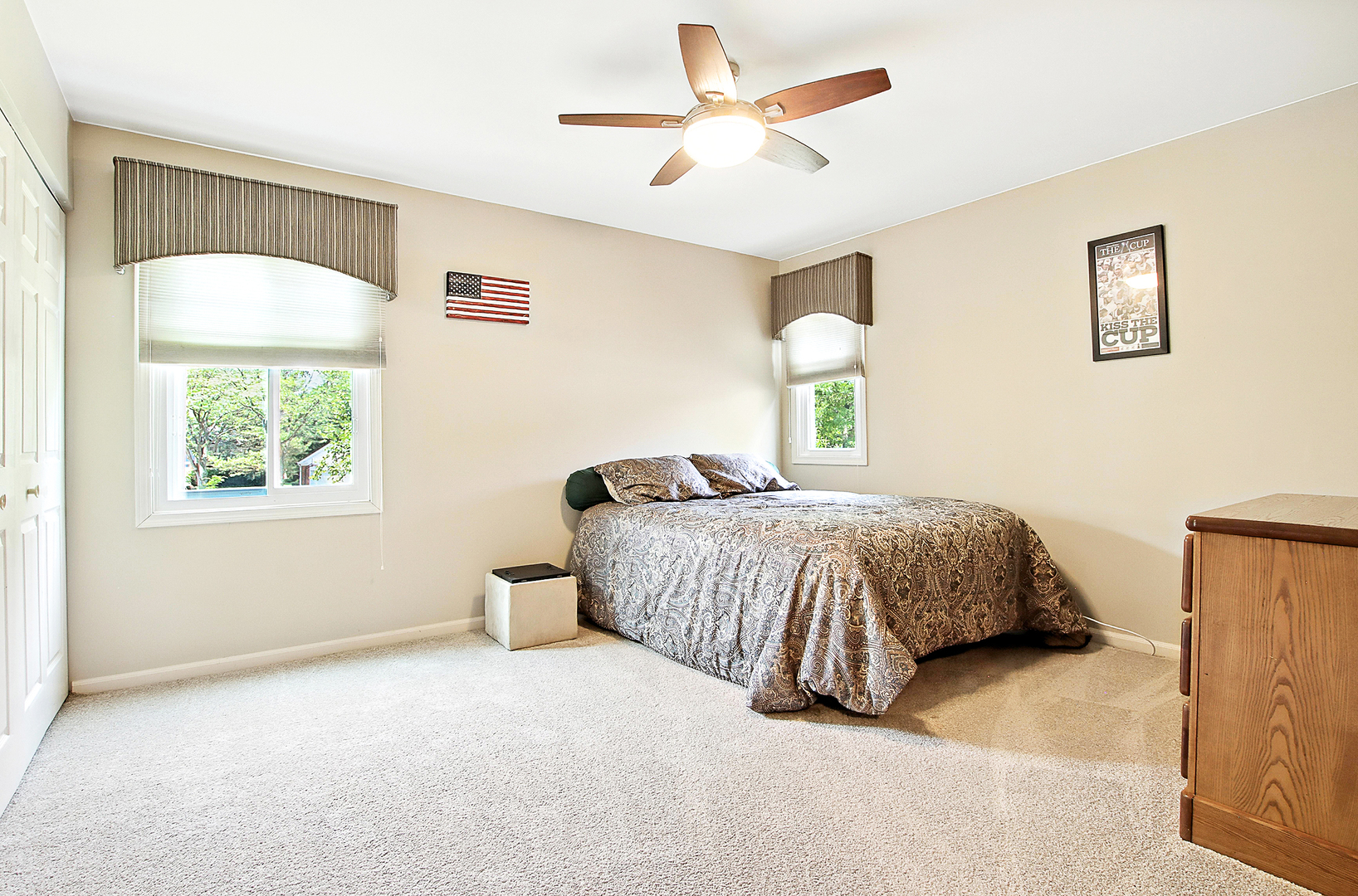 2770 Sandalwood Road, Buffalo Grove, IL 60089