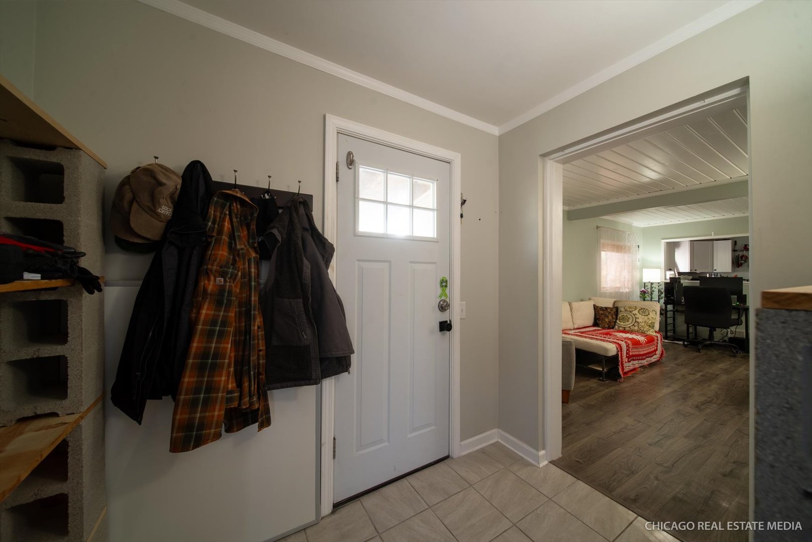 945 S 7th Street, DeKalb, IL 60115