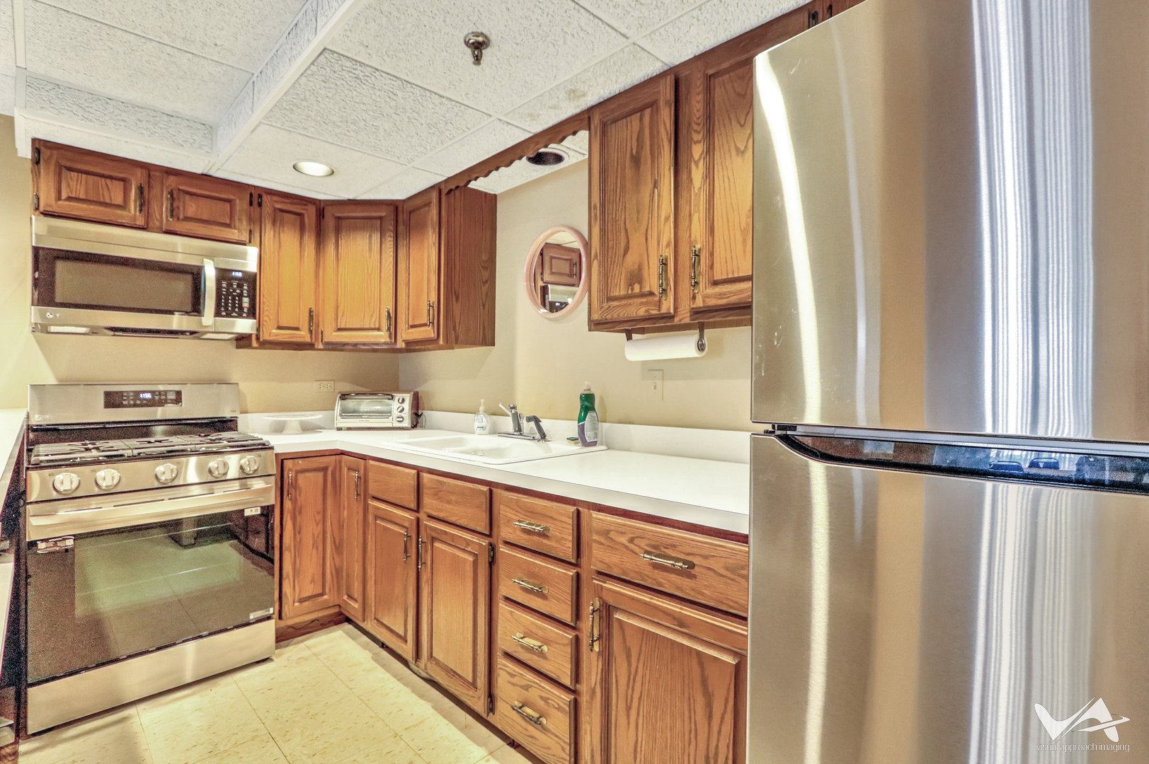 467 HIAWATHA Trail #201, Wood Dale, IL 60191