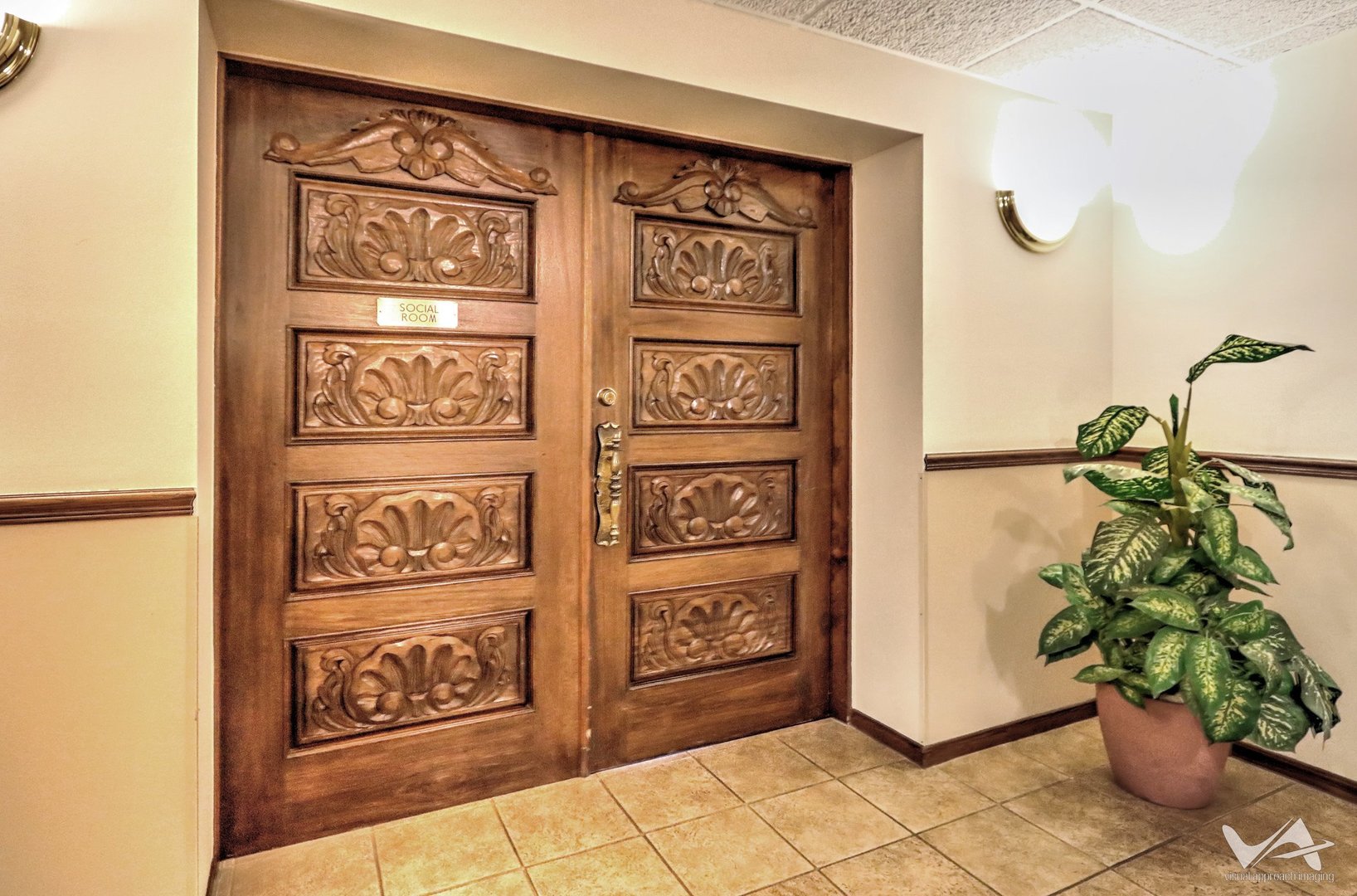 467 HIAWATHA Trail #201, Wood Dale, IL 60191