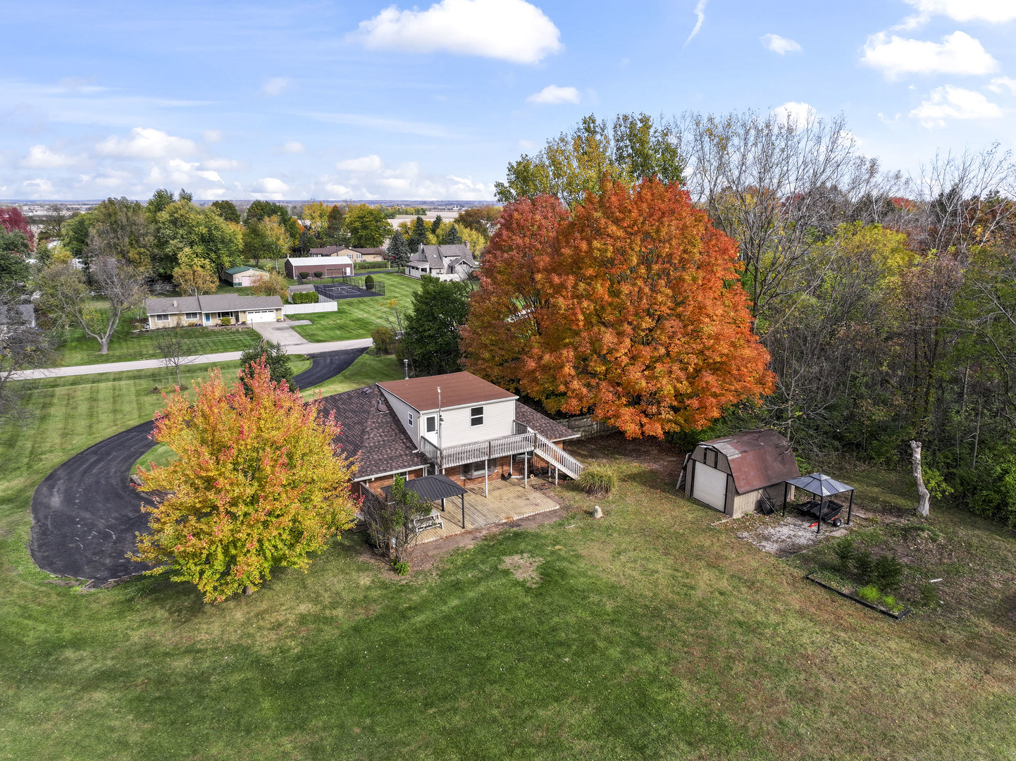 9510 Knolltop Road, Union, IL 60180