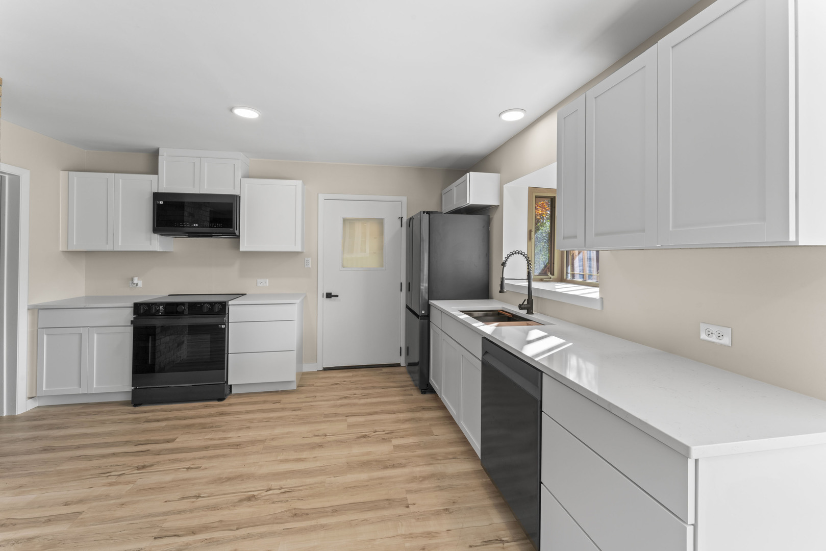 9510 Knolltop Road, Union, IL 60180