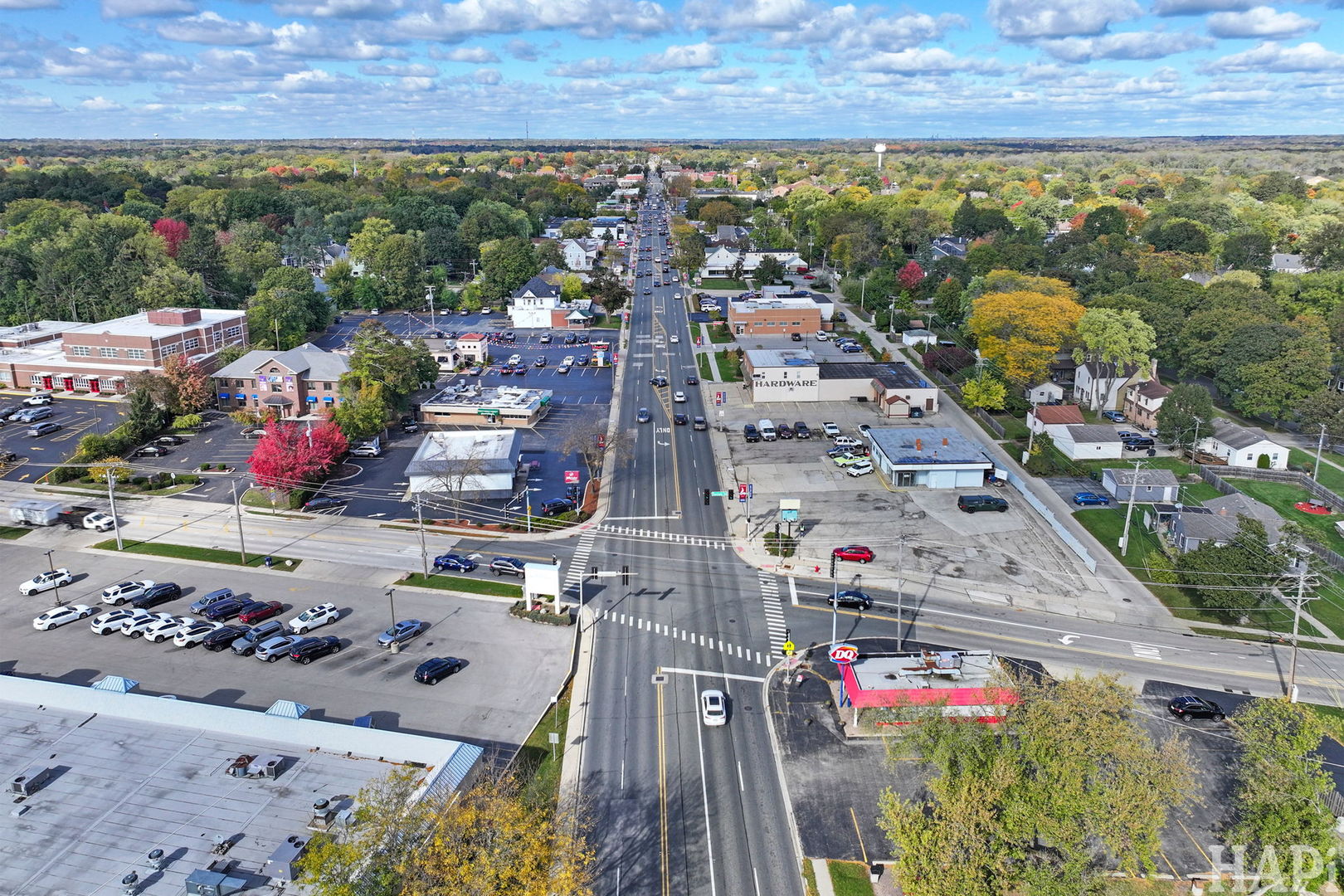 426 S Milwaukee Avenue, Libertyville, IL 60048