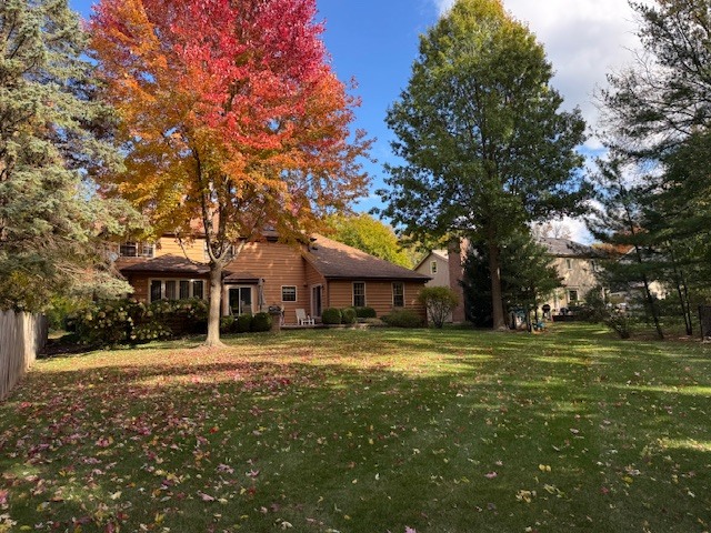 1105 Johnson Drive, Naperville, IL 60540