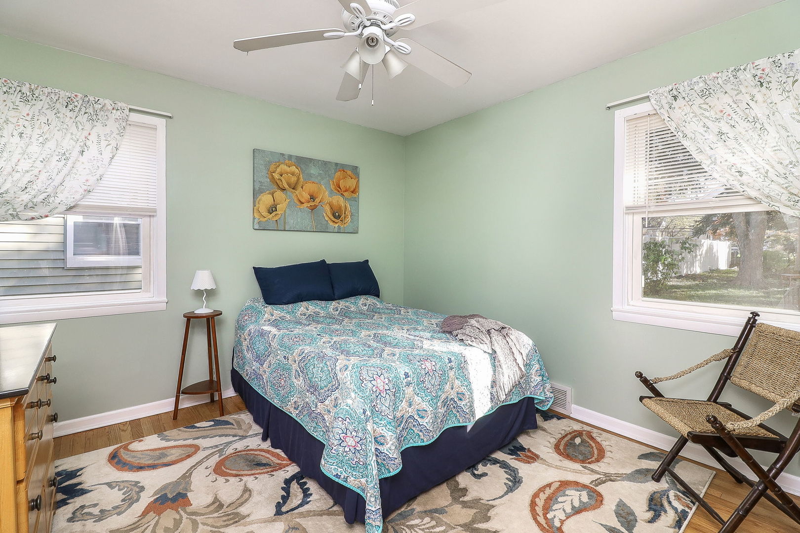 121 W Park Drive, Lombard, IL 60148