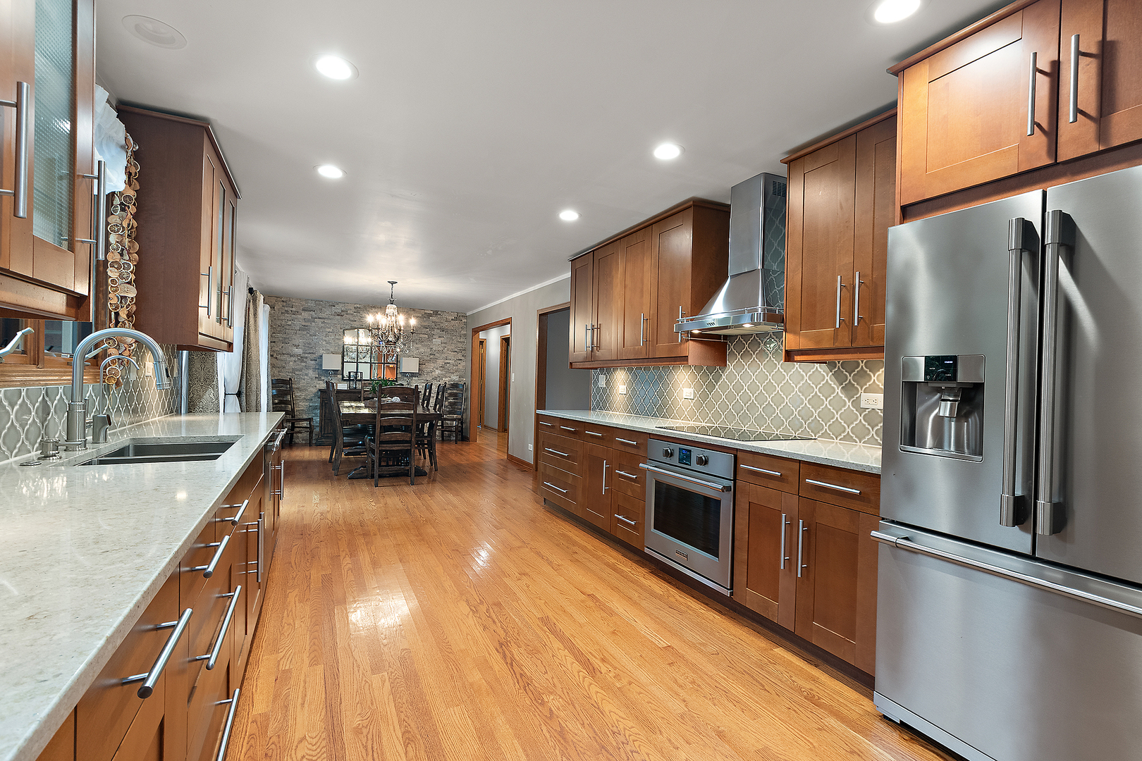 10040 W 127th Street, Palos Park, IL 60464