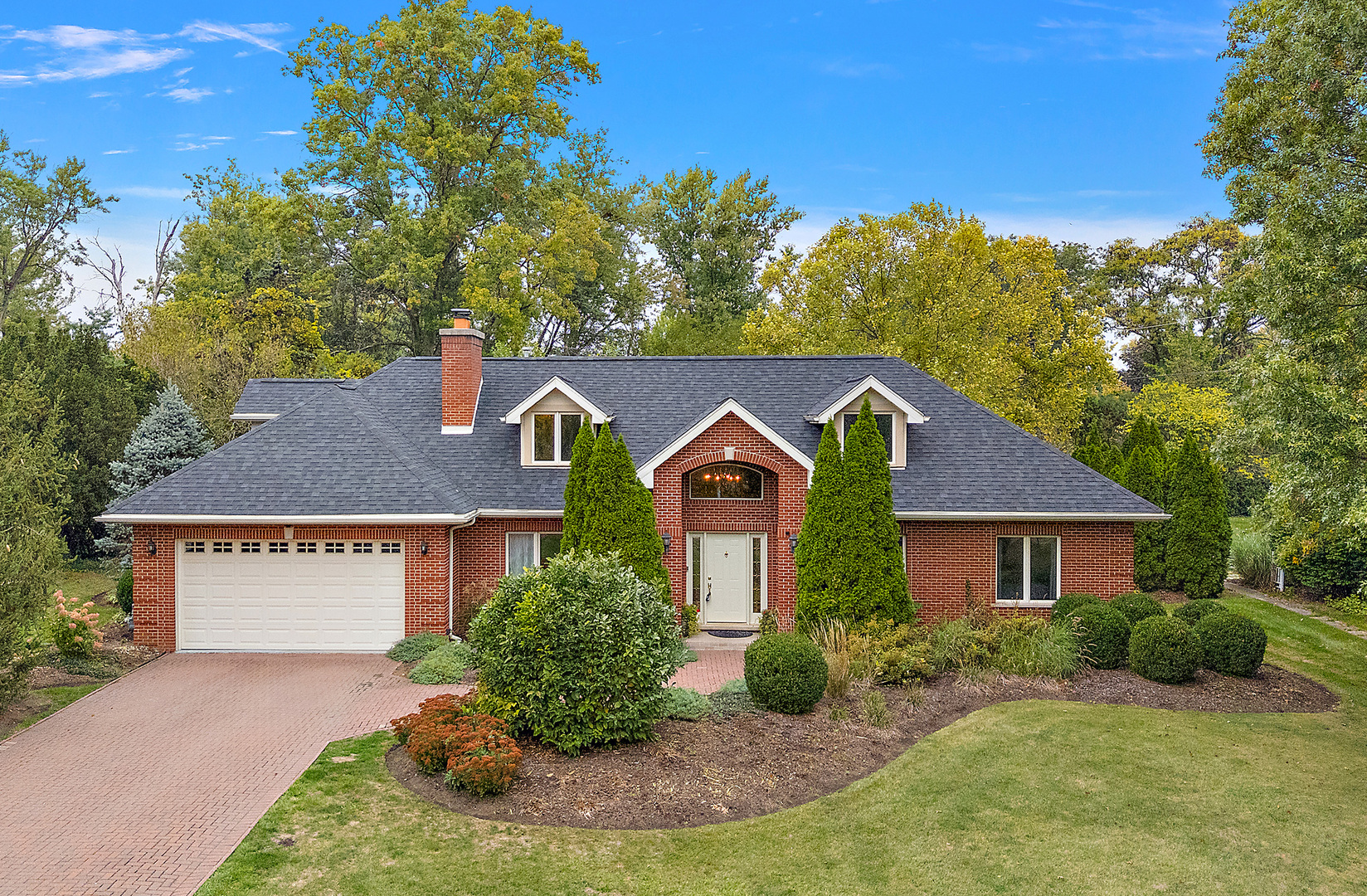 10040 W 127th Street, Palos Park, IL 60464