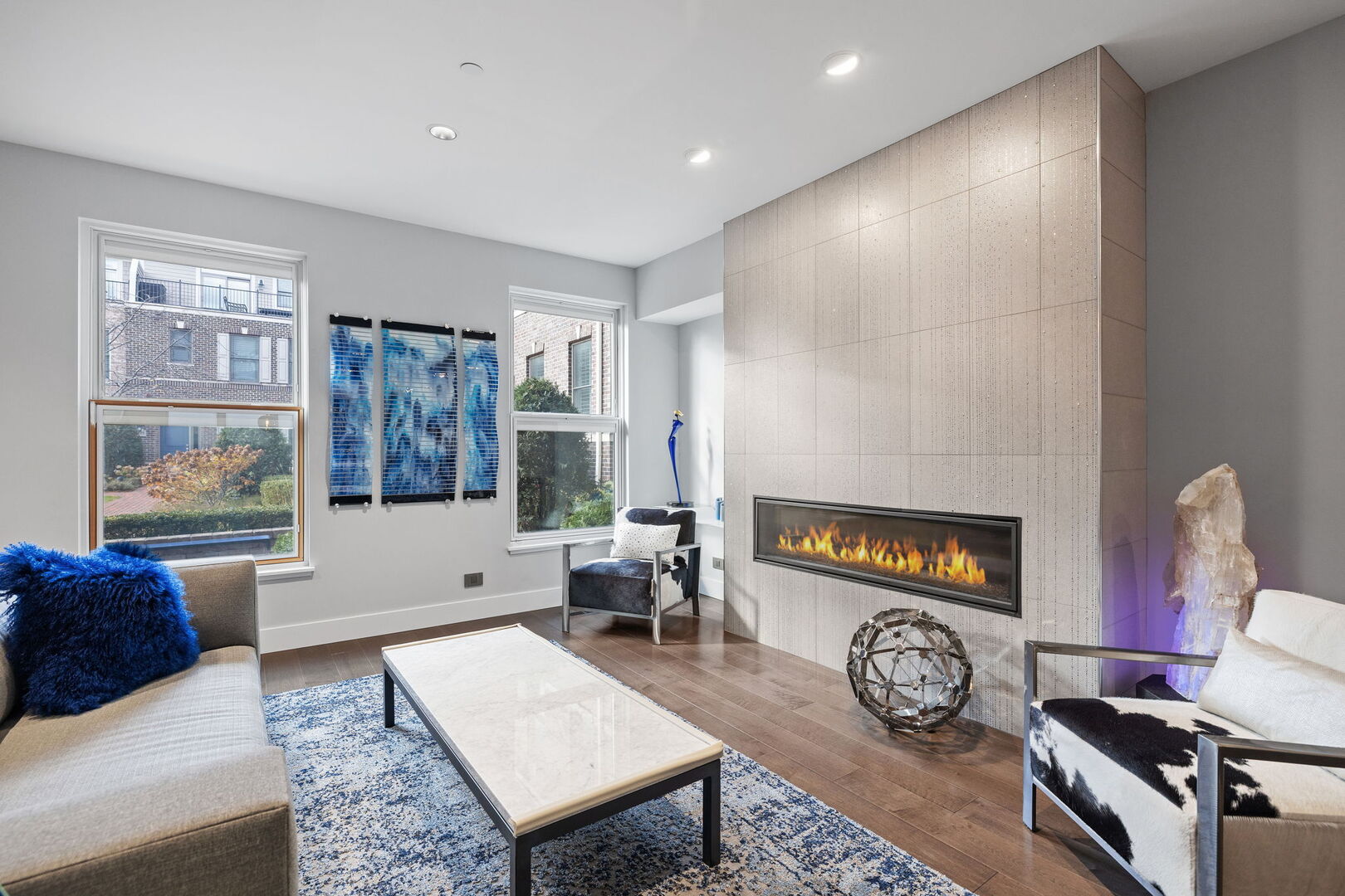 353 E Liberty Drive, Wheaton, IL 60187