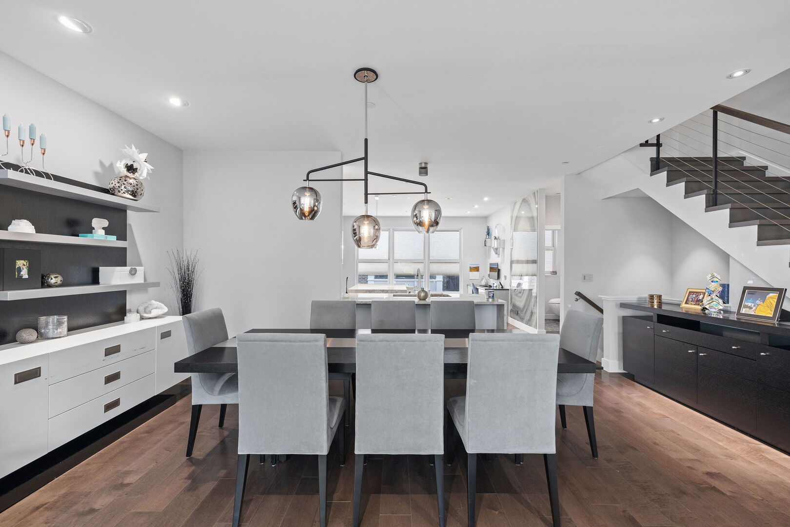 353 E Liberty Drive, Wheaton, IL 60187