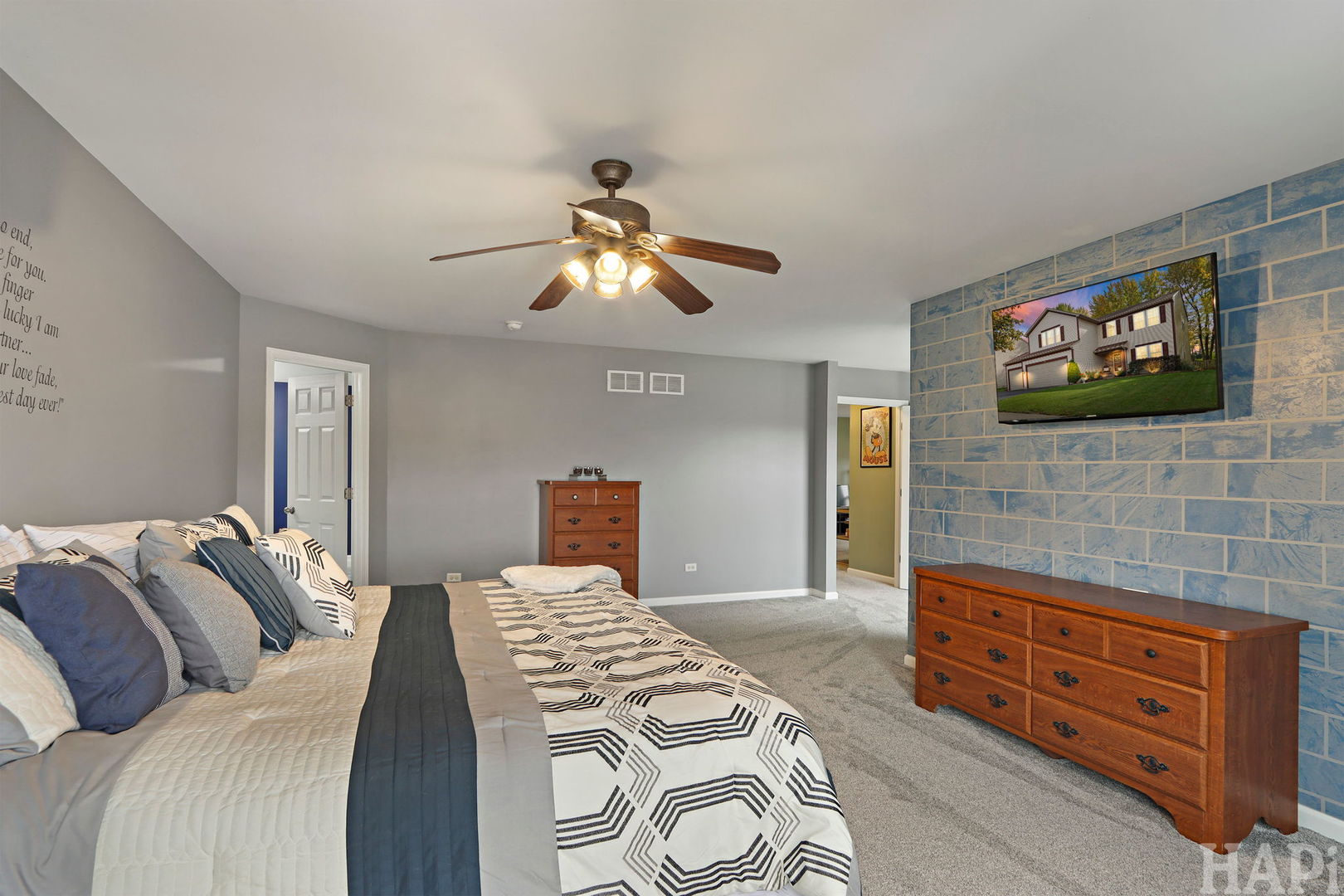 752 Kennedy Drive, Antioch, IL 60002