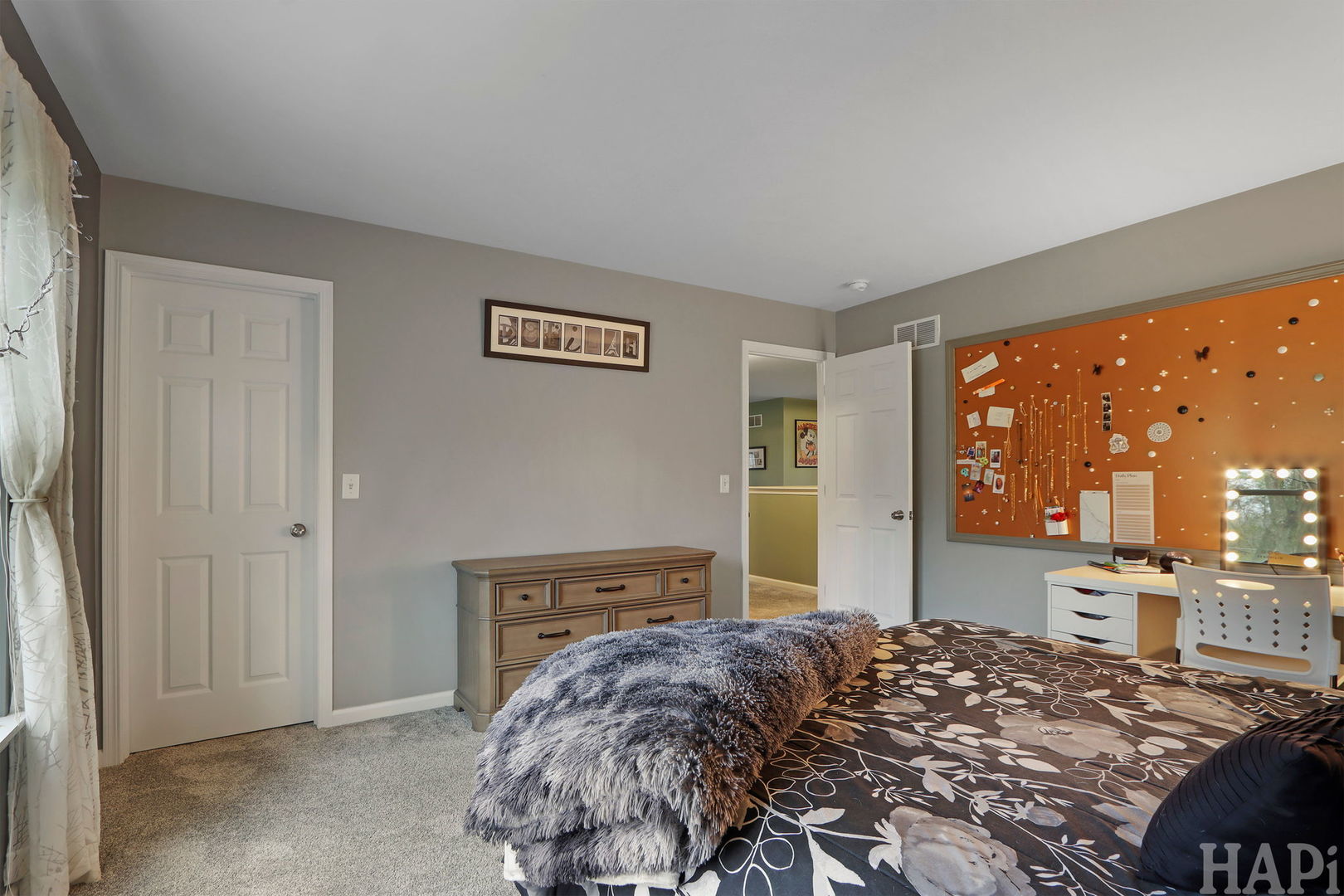 752 Kennedy Drive, Antioch, IL 60002