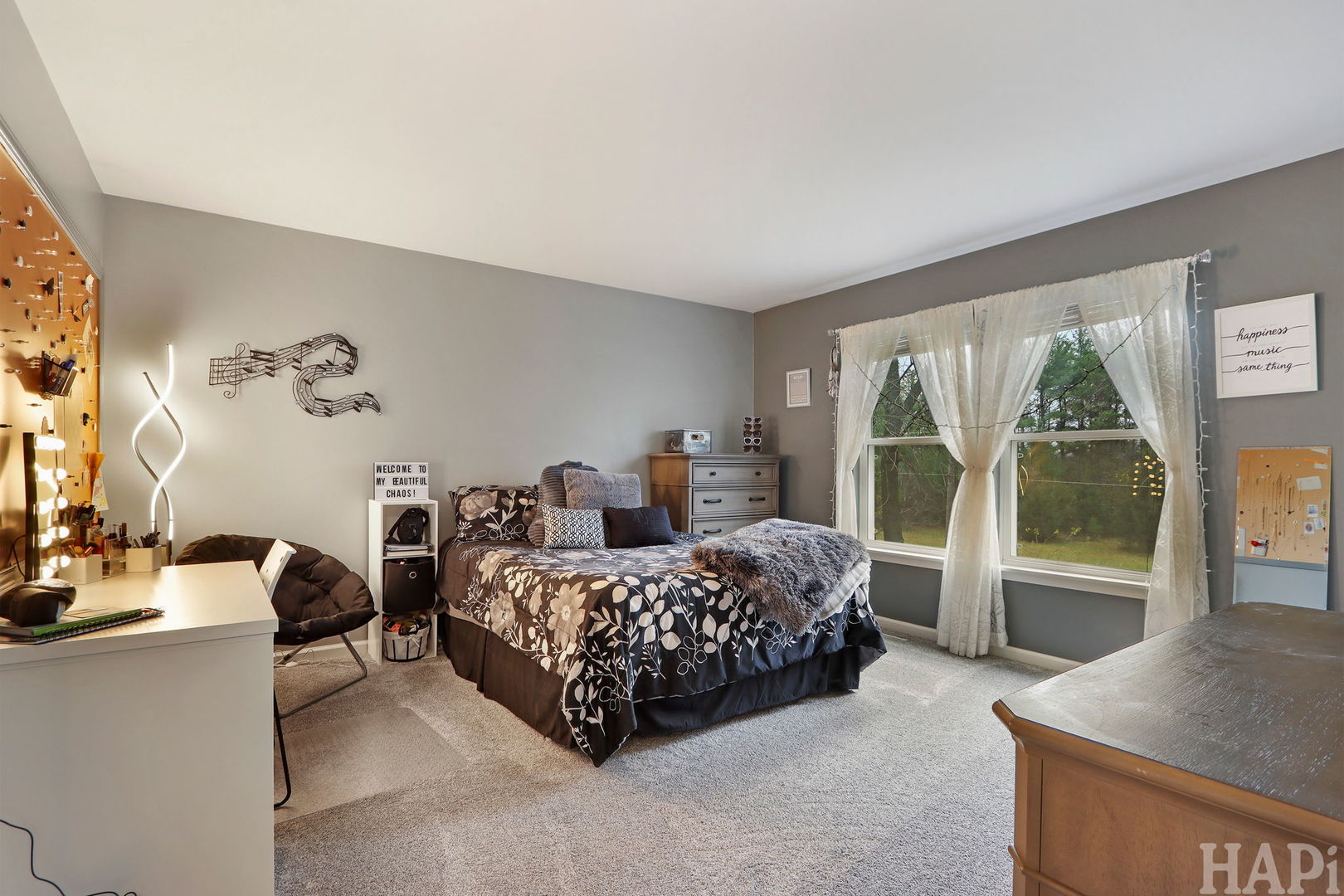 752 Kennedy Drive, Antioch, IL 60002