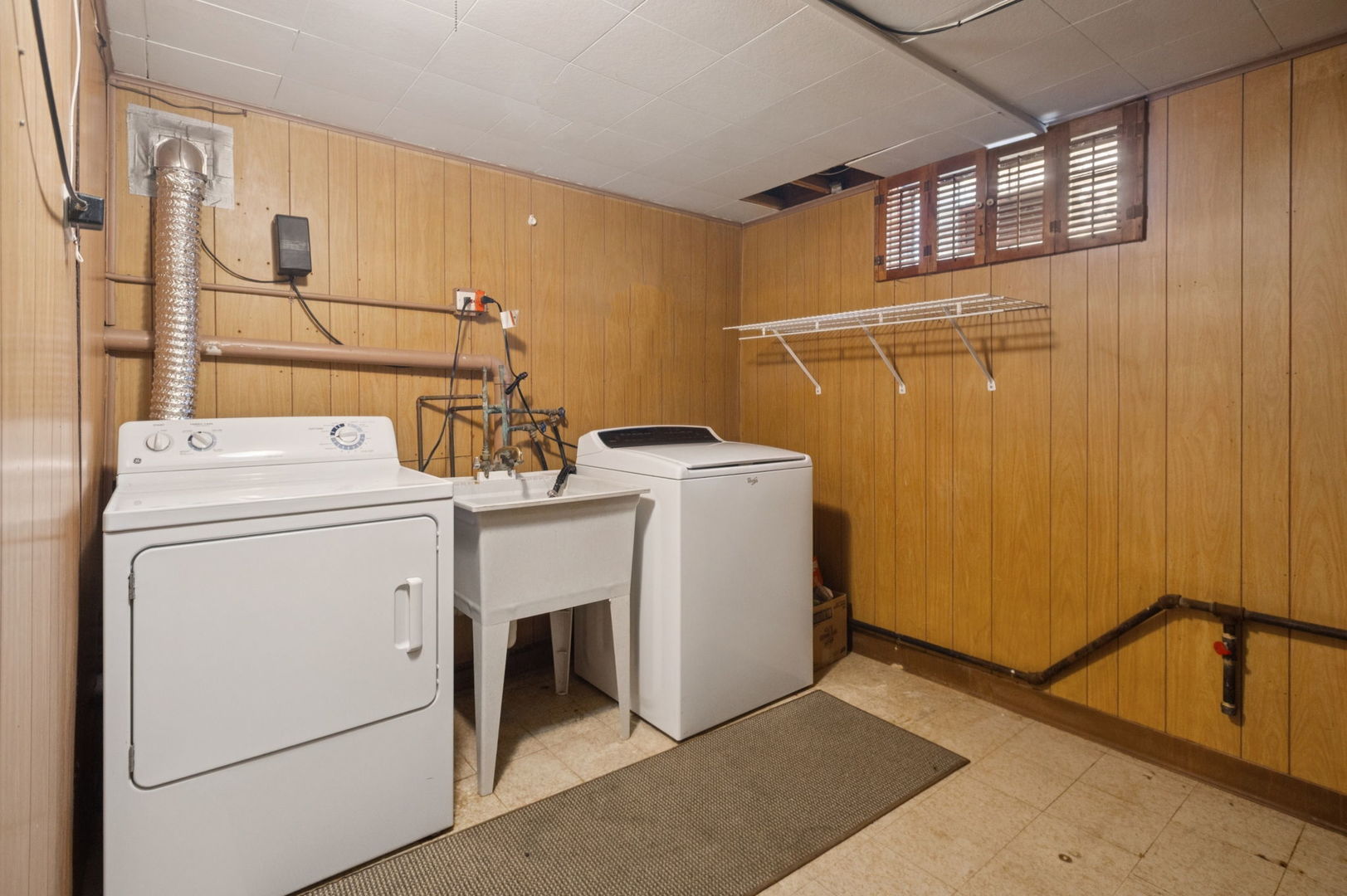 2501 Budd Street, River Grove, IL 60171