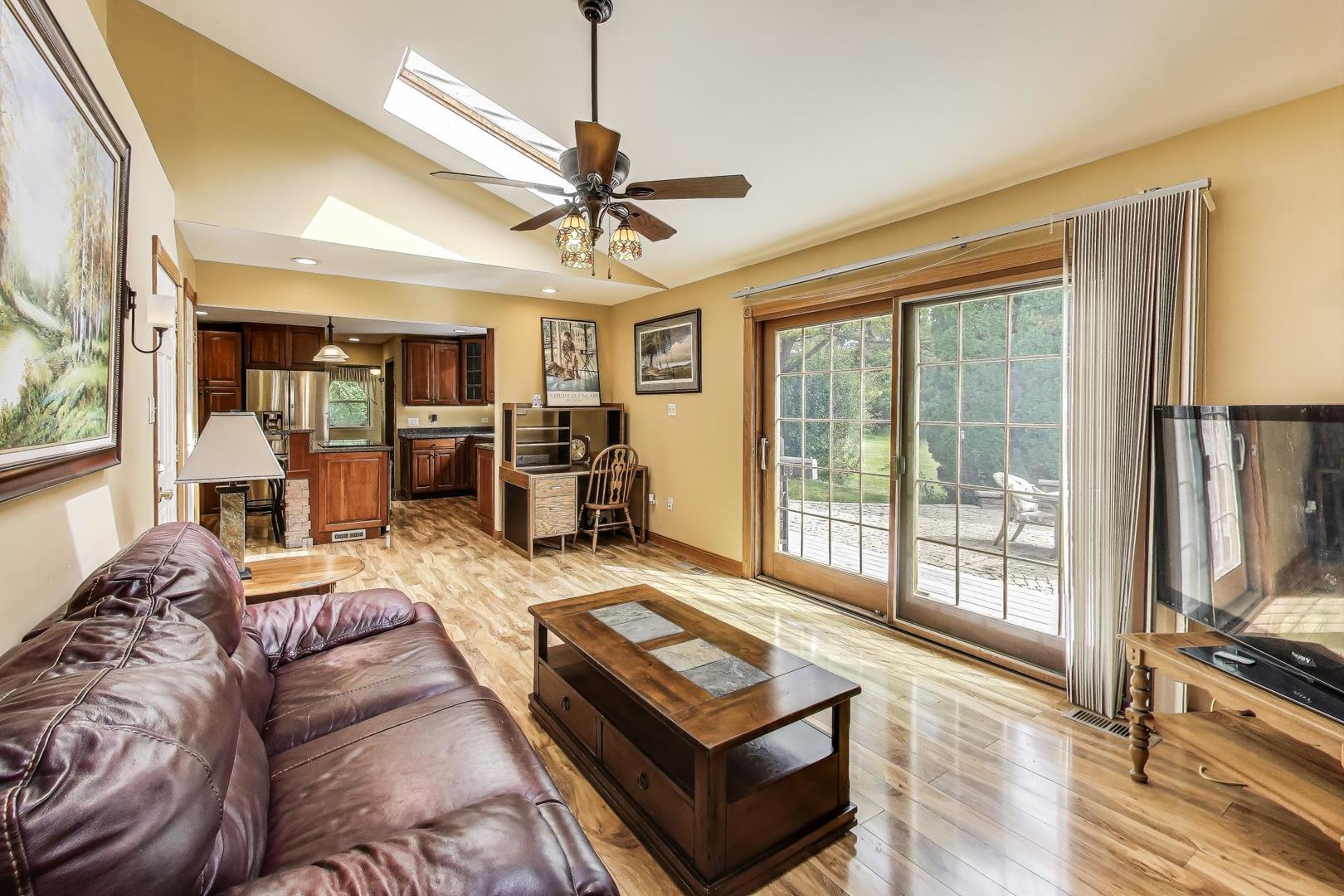 6722 Indian Lane, Long Grove, IL 60047