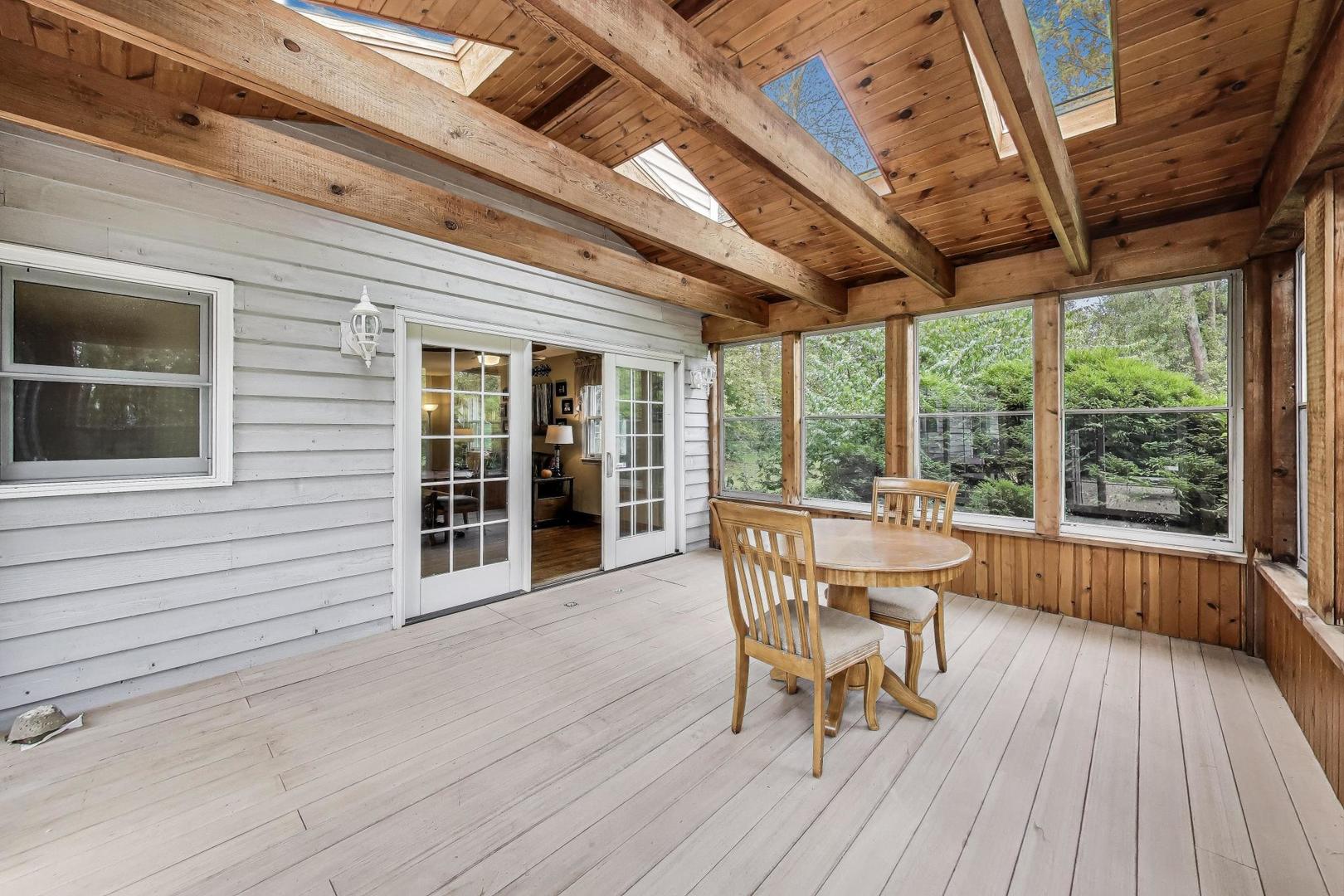 6722 Indian Lane, Long Grove, IL 60047