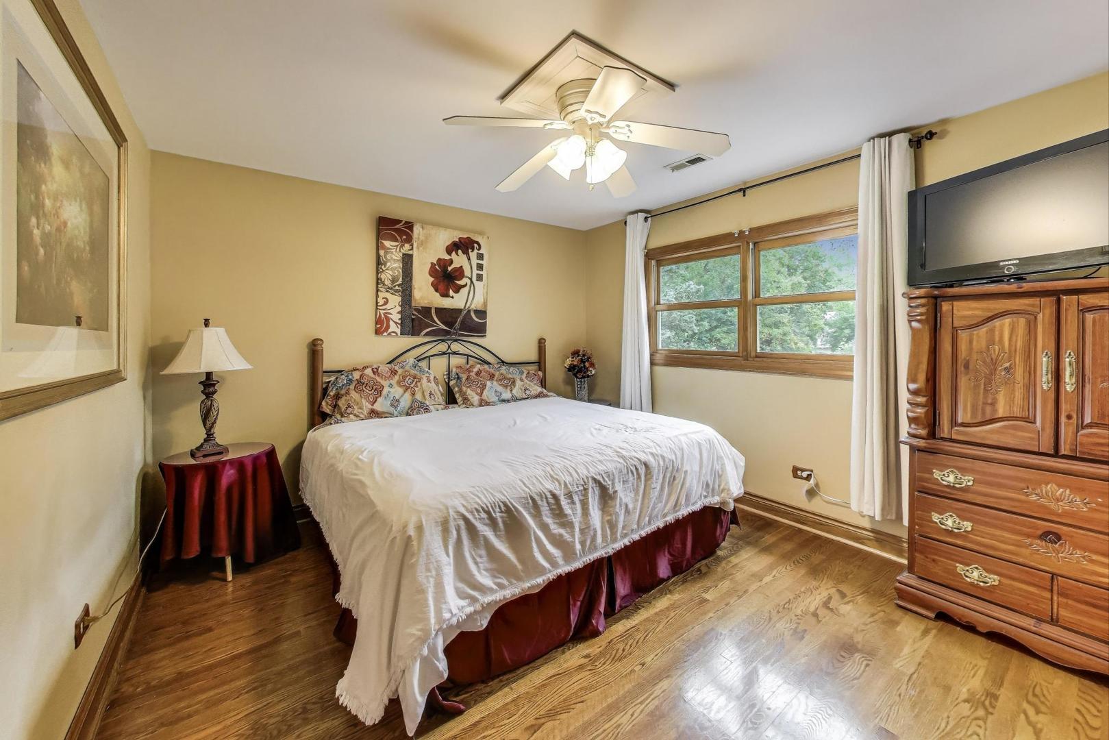 6722 Indian Lane, Long Grove, IL 60047