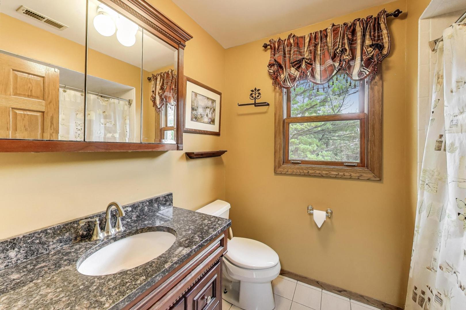 6722 Indian Lane, Long Grove, IL 60047